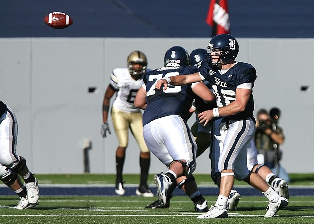 钱杰给任意 钱杰给任意