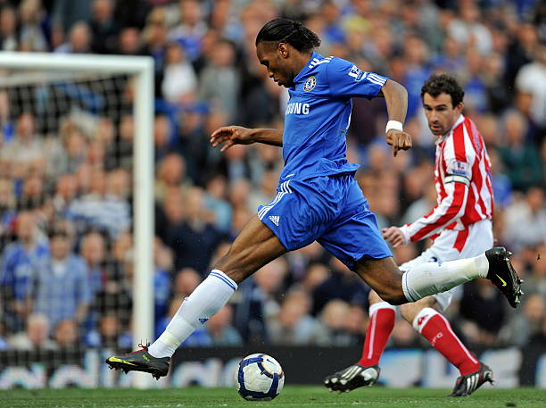 隊在當今足 隊在當今足